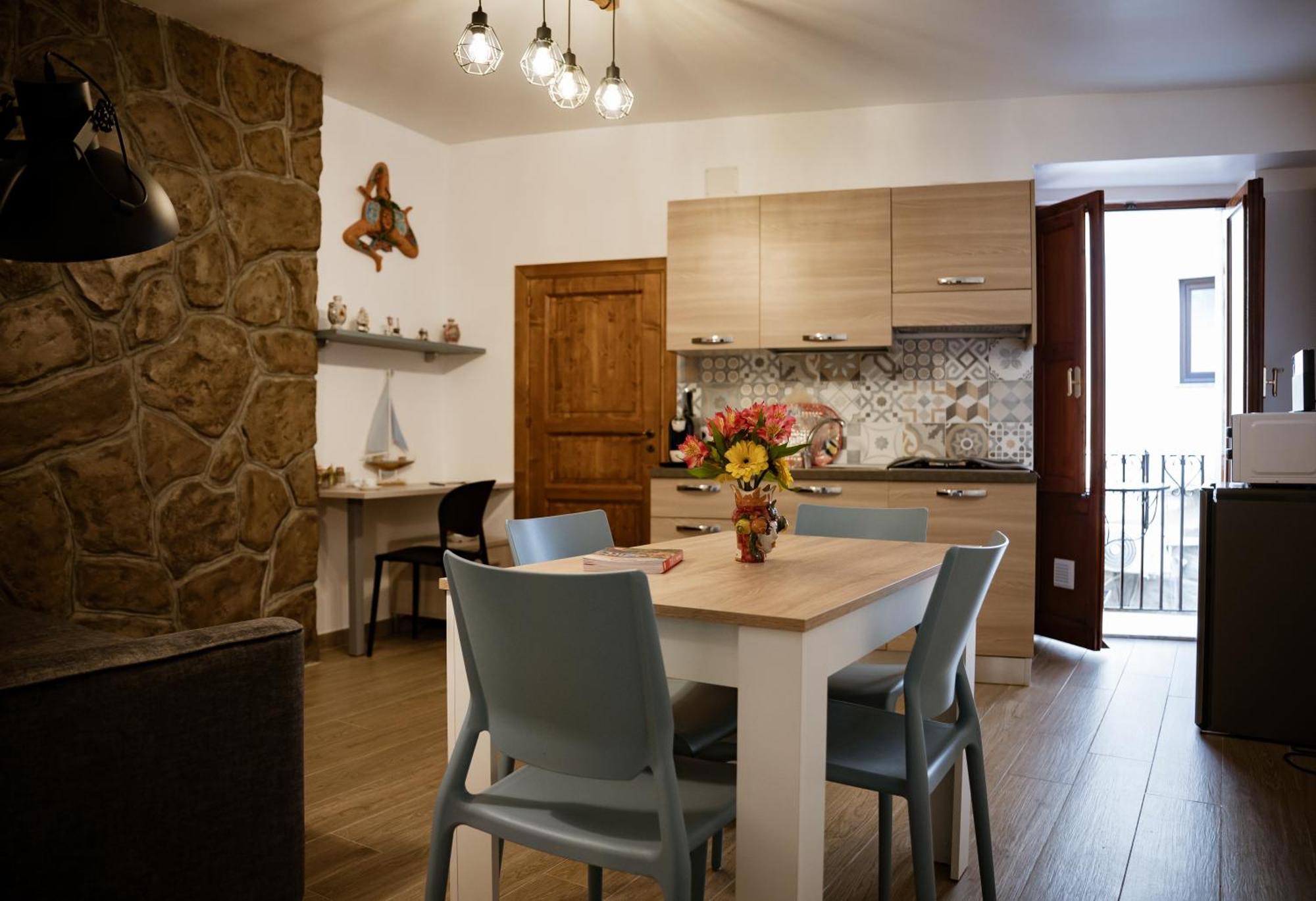 Apartment Cortilia House Cefalù